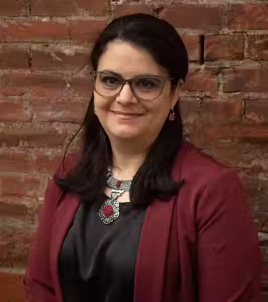 Nadia Abunasser | Board Member