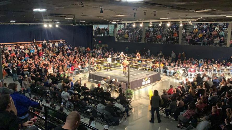 Wrestling event crowd and appearance