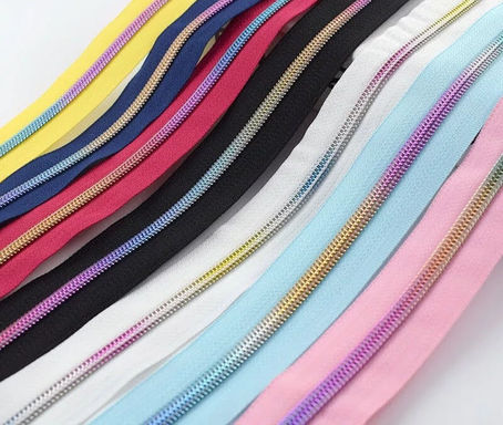 What is the best zipper to use when making my own handbag?