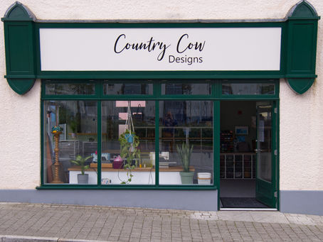 Country Cow Designs: A Family-Run Gem for Bag Makers