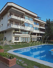 🌿 Yeniköy'ün Kalbinde, Bahçeli ve Havuzlu Kiralık Daire!