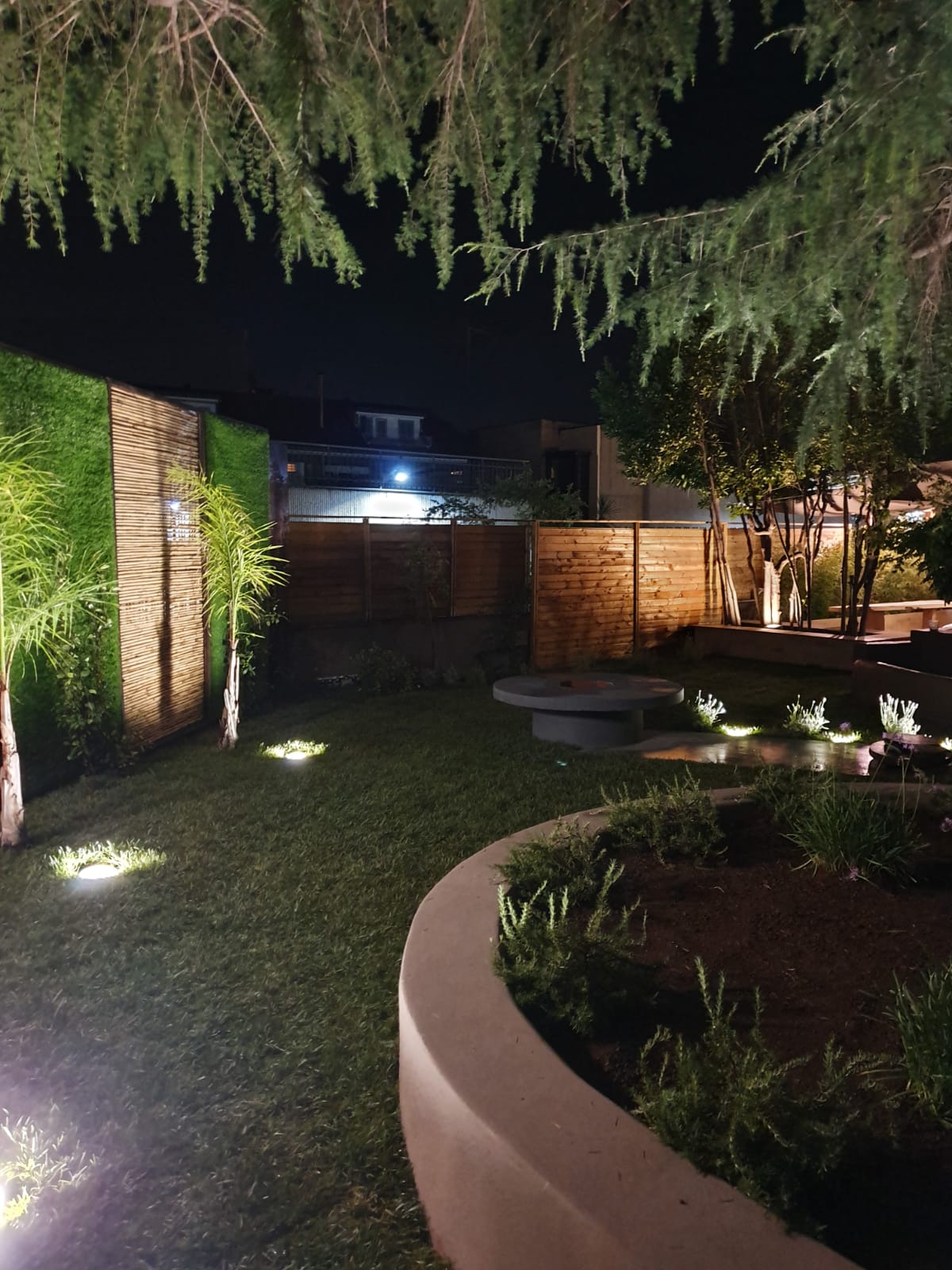 Scorcio del giardino di un AMICO