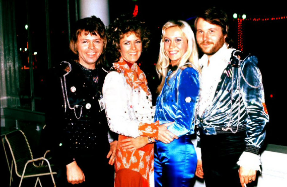 74BBC010_ABBA_6.jpg