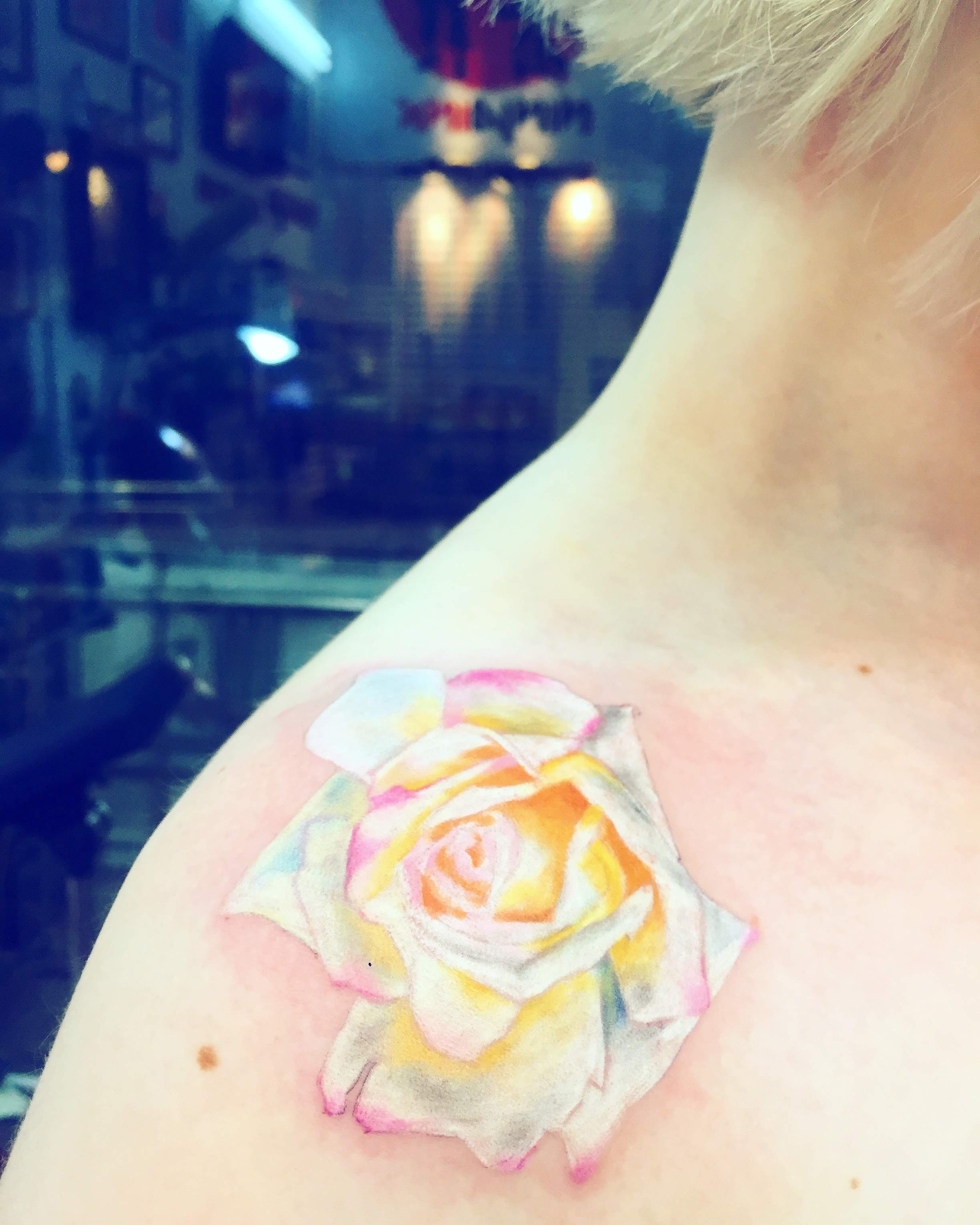 White Rose Tattoo