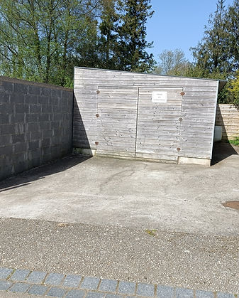 Parking et local sécurisé pour moto, matériel de pêche etc...