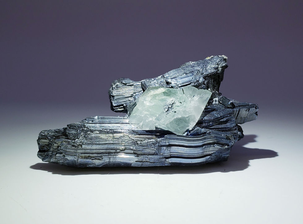 Thumbnail: Collector's Piece: Fluorite and Stibnite from Xikuangshan Mine, China