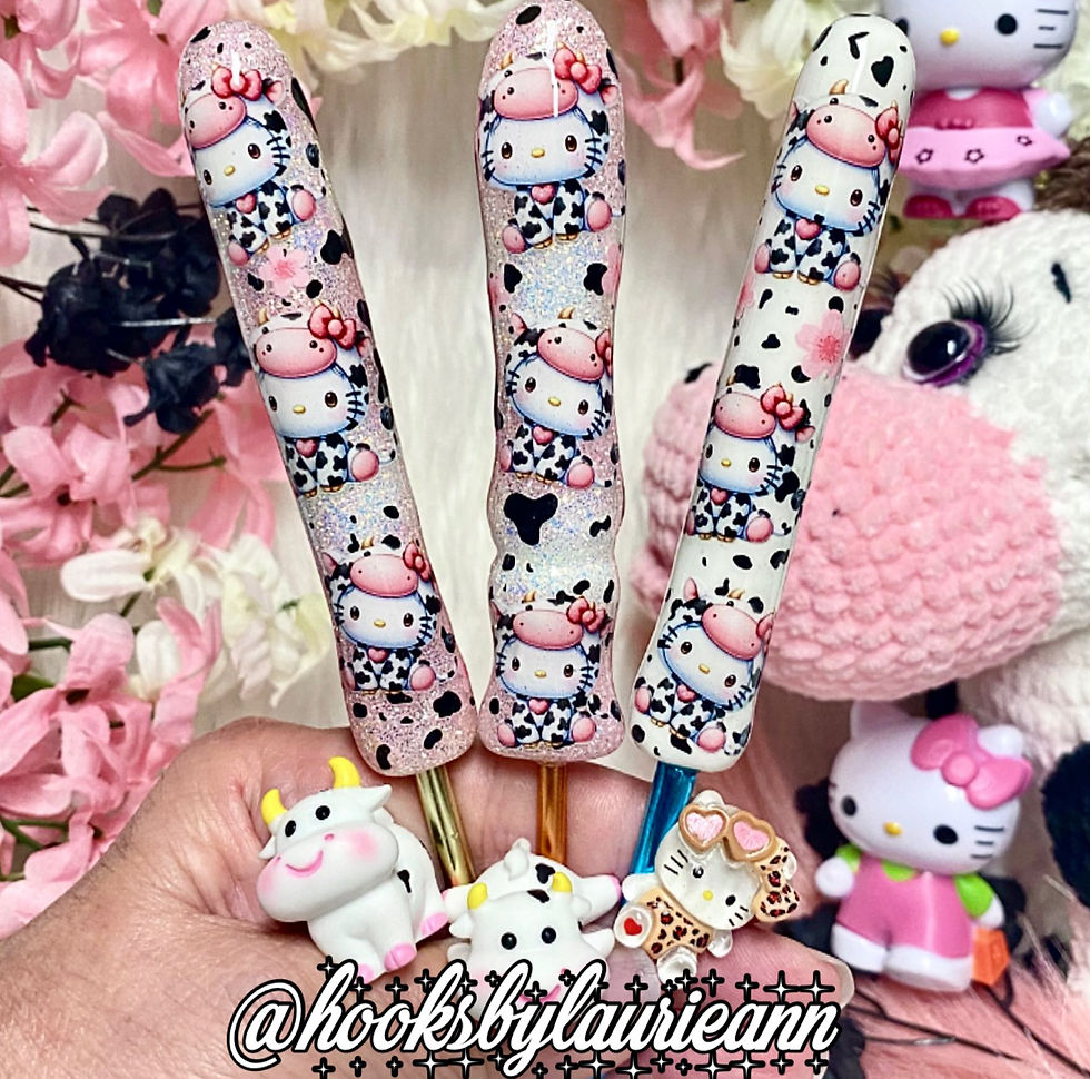 Hello Kitty crochet hooks