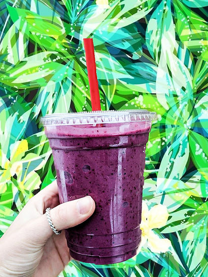 smoothie, acai, berries, kale, banana, mixed berries, straw, rings, hand, ring, yummy, food, smoothie bowl, bowls, drinks, drink, acai berries, acai berry, food, recipes, smoothie ideas, smoothies near me, staff, friendly, awesome, alternative, vegan, dairy free, gluten free