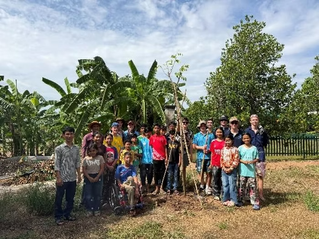 BAT: Marist College Canberra and LaValla Students Join Together to Plant Native Cambodian Trees