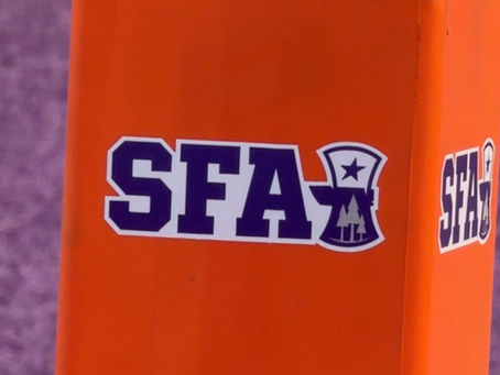 #5 SFA Holds Off UIW to move to 6-0 for first time since 1995