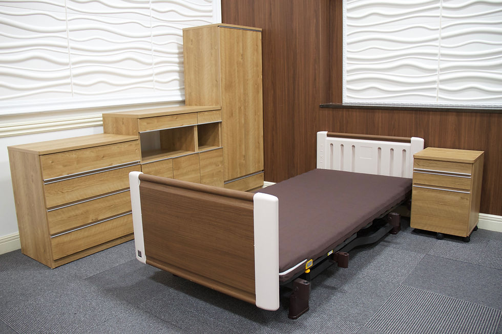 サムネイル： リハ家具　キャビネット　ナチュラル