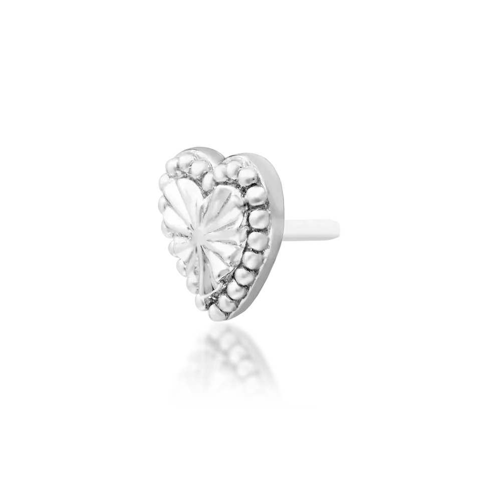 Thumbnail: Lara – Textured Heart (Threadless End, 14k Gold)