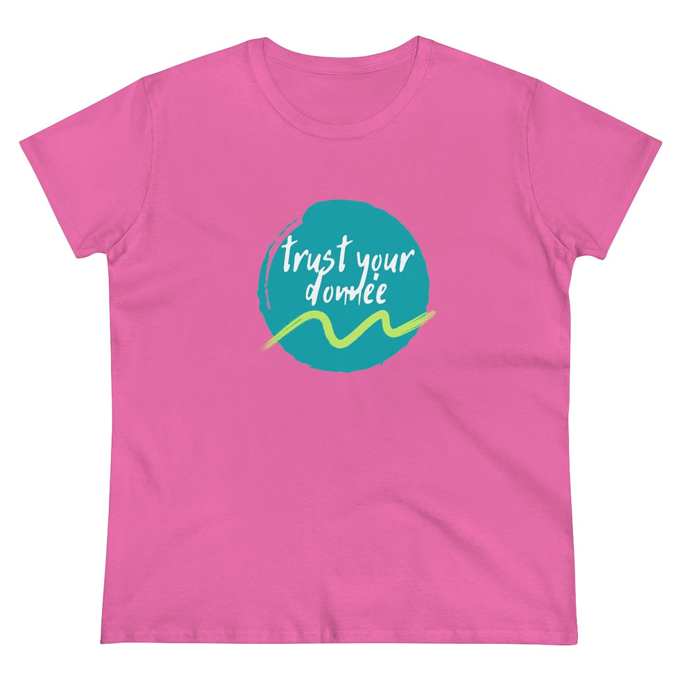 Thumbnail: Trust Your Donnée Women's Heavy Cotton Tee