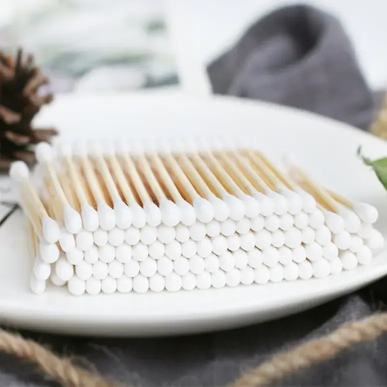 Thumbnail: 200 Bamboo Cotton Swabs for Makeup and Ear Cleaning - view 3