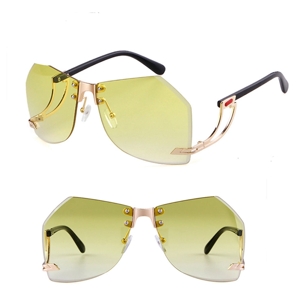 Thumbnail: Shades for Days