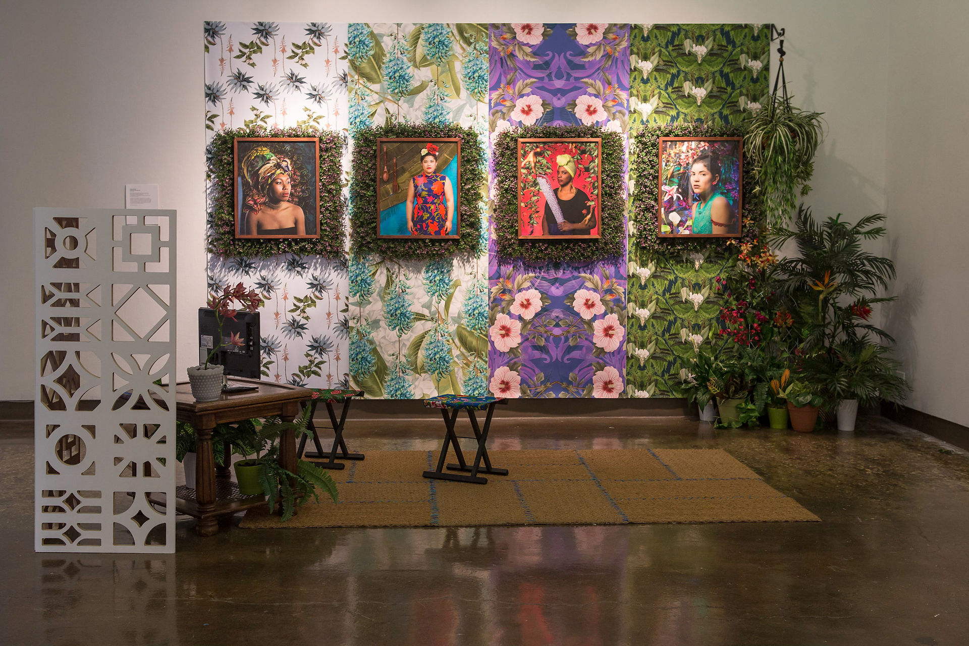 Indoor/Outdoor - multi-media