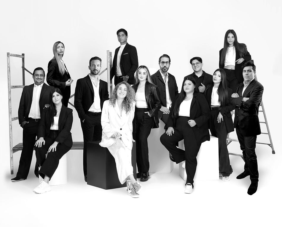Equipo septiembre 2019.jpg