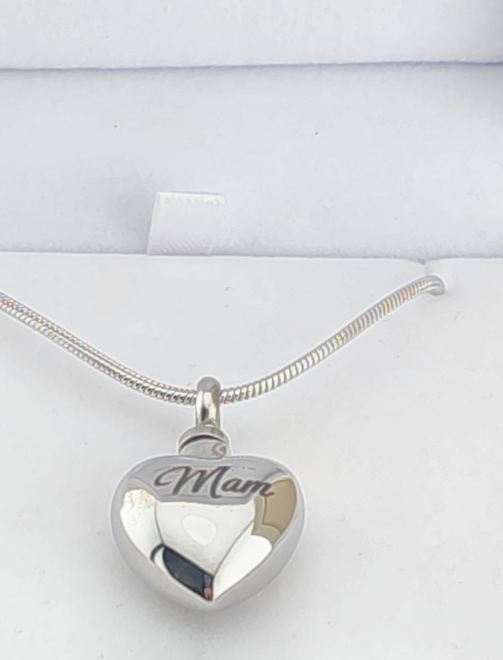 Thumbnail: 'Everkeep Heart Locket' Self Fill Pendant