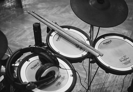 Electronic Drum Set