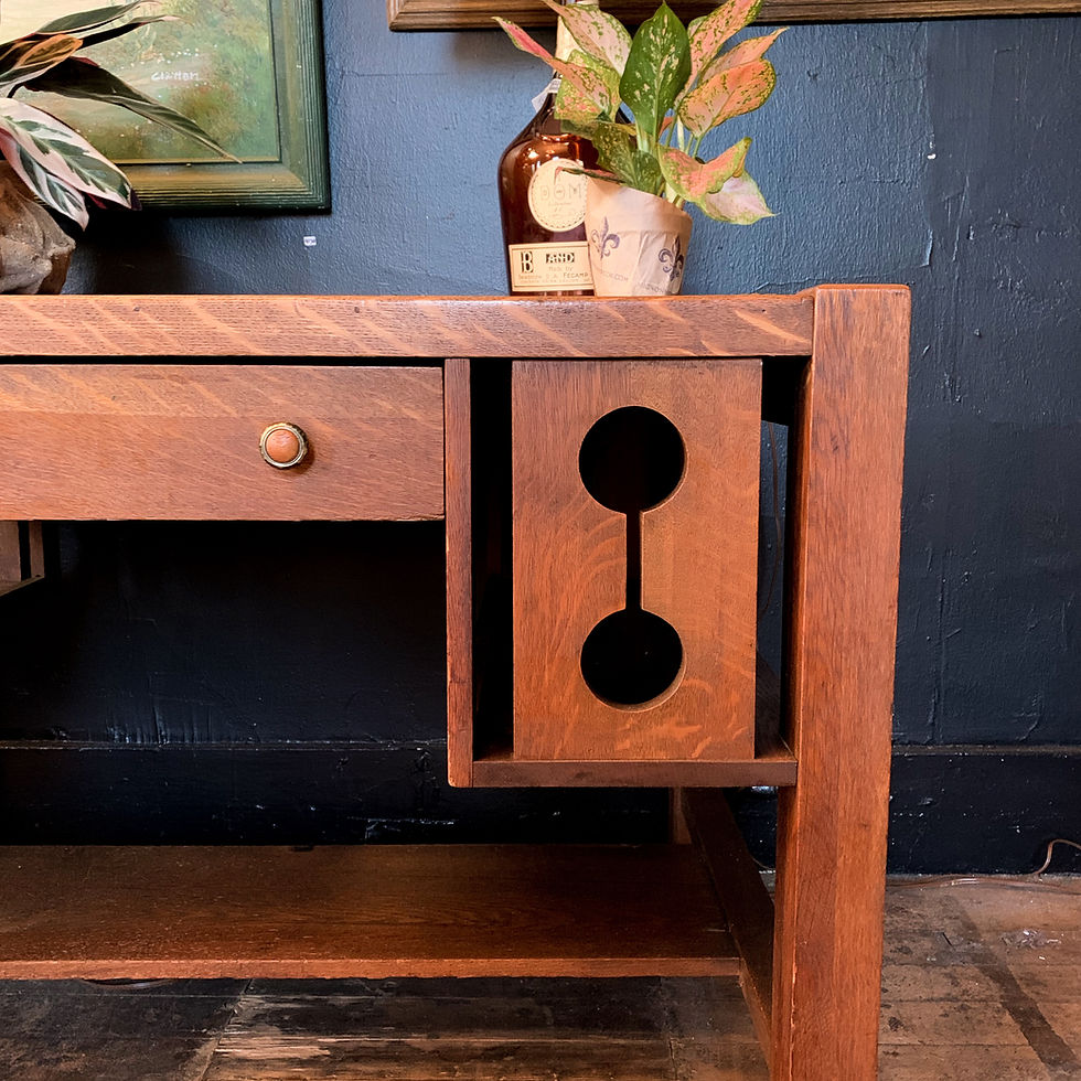 Thumbnail: Craftsman Desk