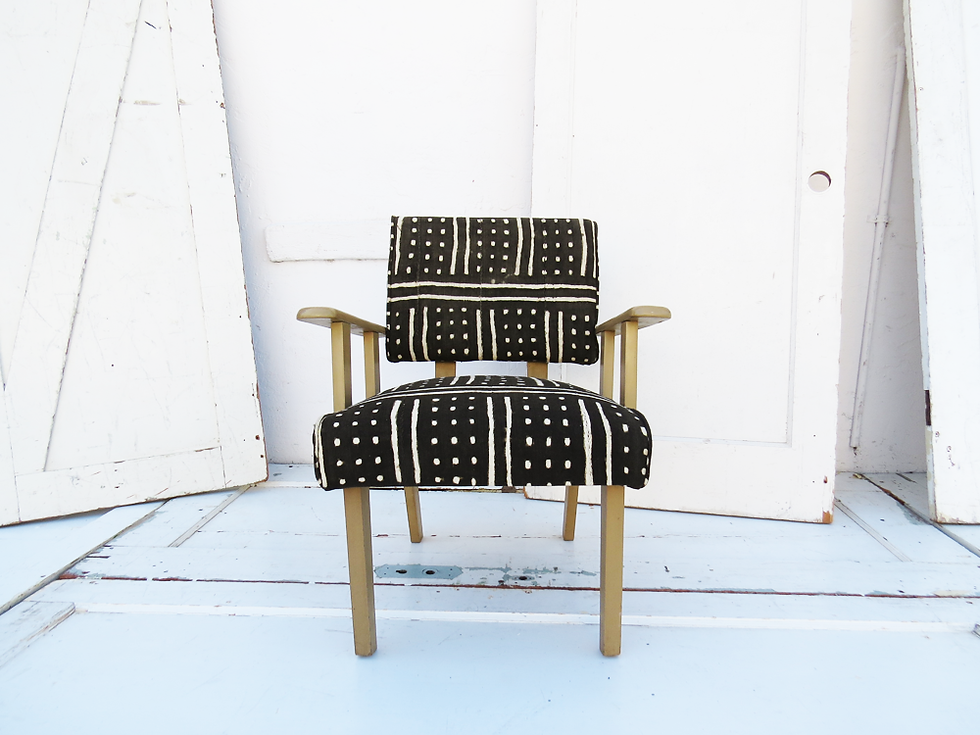 Thumbnail: Safari Chair