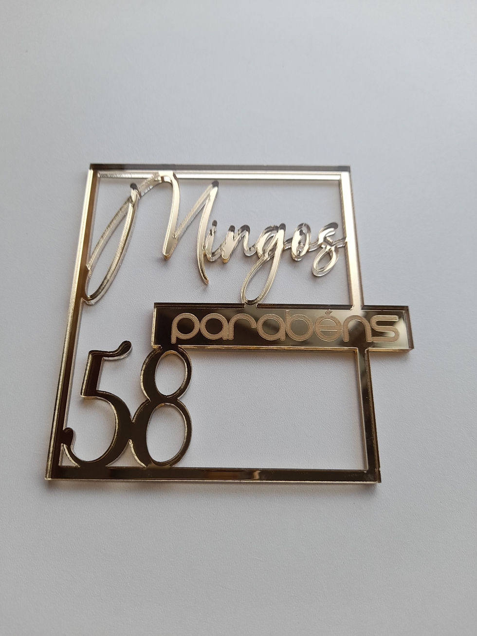 Cake Charm Parabéns