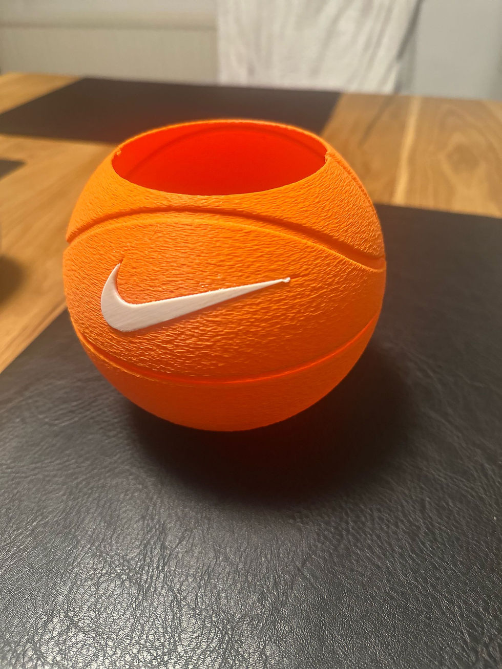 Küçük resim: Nike Basketbol Vazosu