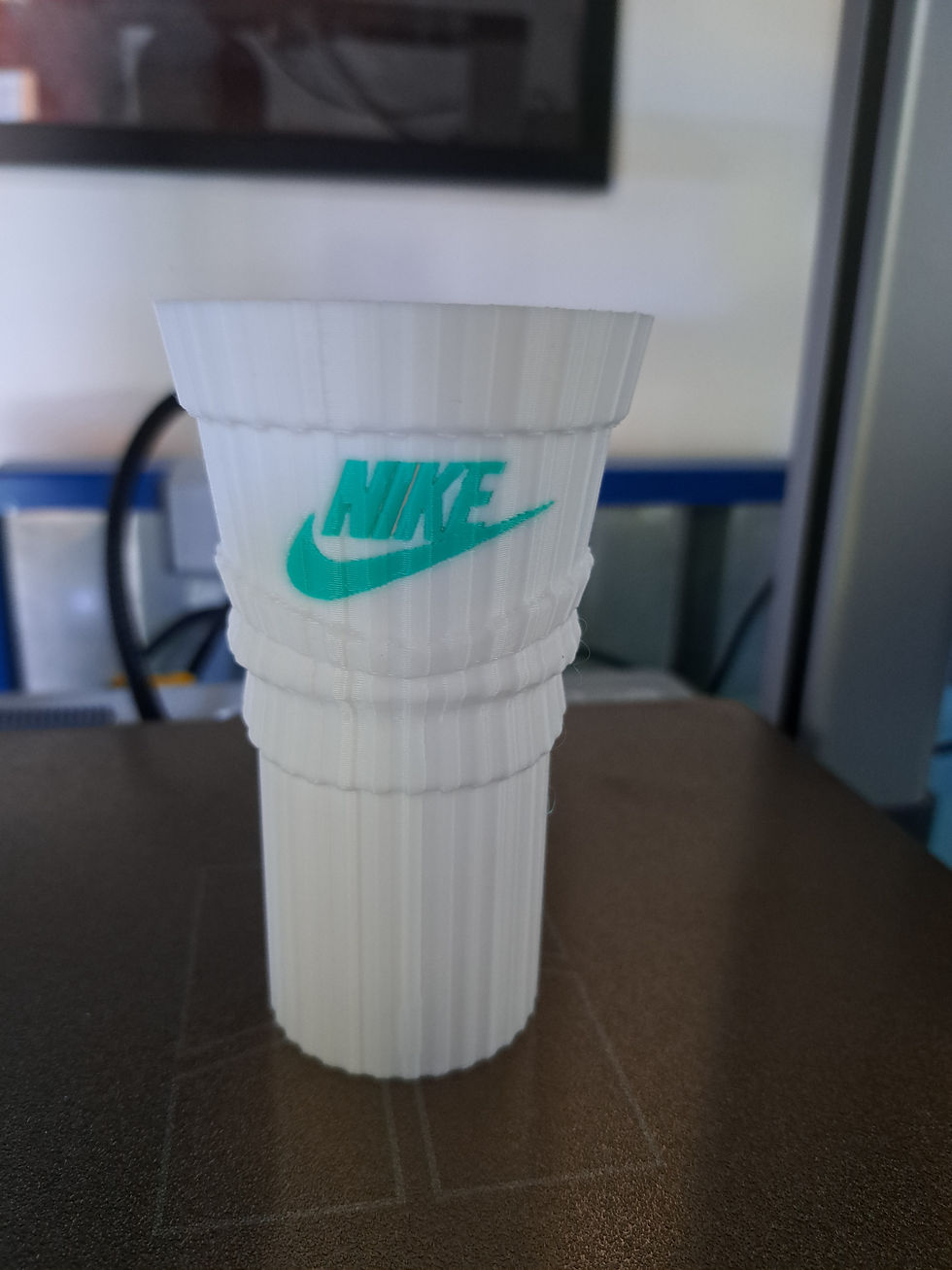 Küçük resim: NIKE VASE