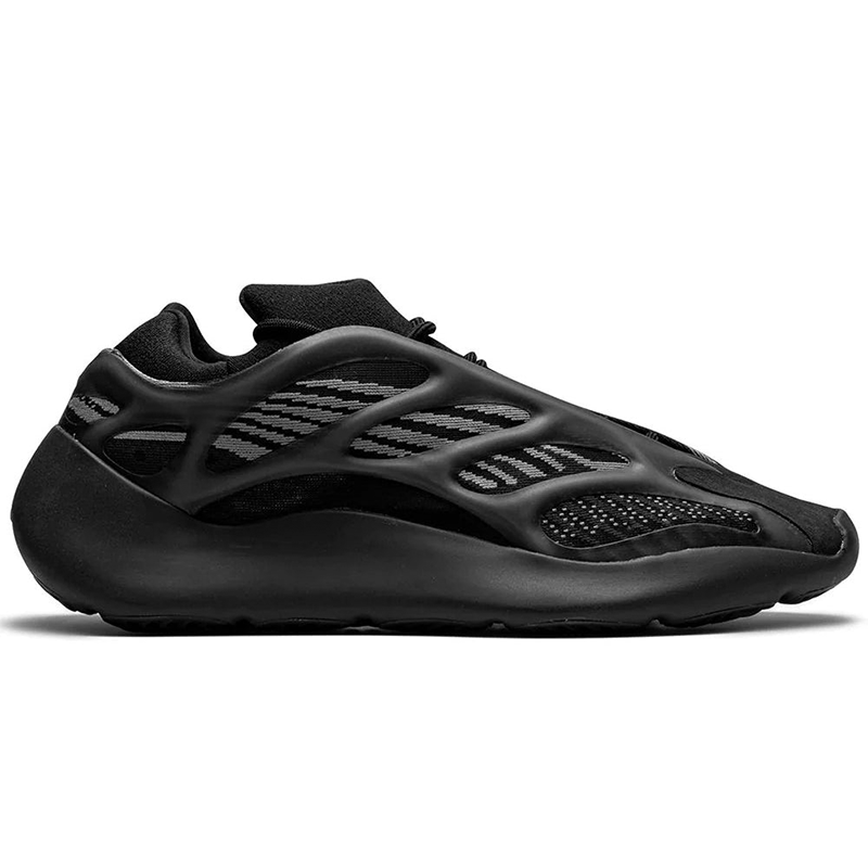 Adidas yeezy boost 700 sales dubai