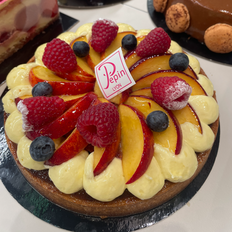 La Tarte aux Brugnons Pépin : la star fruitée de l’été 