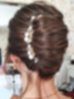 crystal and pearl hair comb and pin set in brides hair