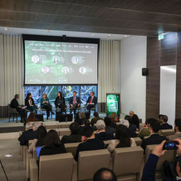 "Existe muito financiamento que a Comissão Europeia está fazer mas só para um nicho"