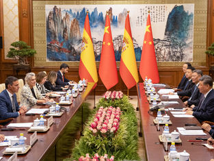 China and Spain Strengthen Ties Amid Growing Trade Tensions with the EU