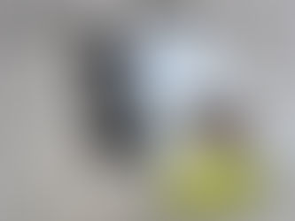 Apple’s iPhone 16 Sees Early Discounts in China as AI Delays Slow Demand