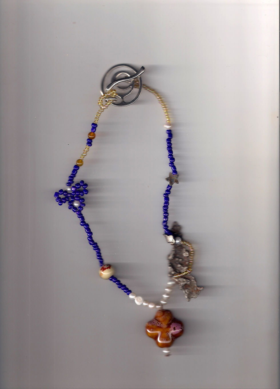 001-03 AMULETS