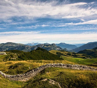 lessinia-1024x683.jpg