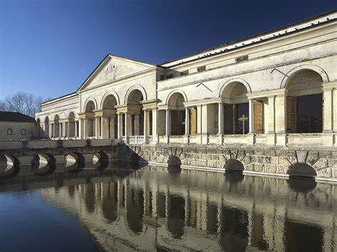 palazzo te 2.jpeg