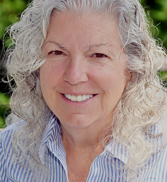 Beth headshot for Ramsey award.jpg