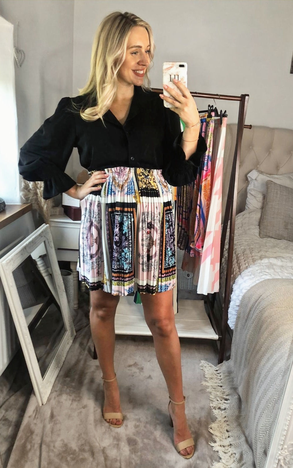 Scarf Print Pleated Mini Skirt