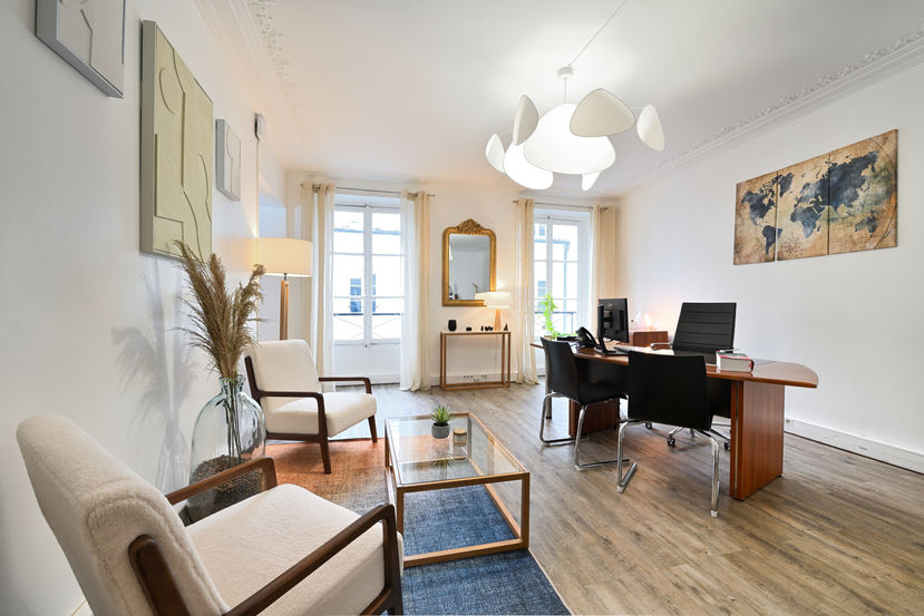 Accompagnement déco
Agencement
Agencement d'espace
Agencement d'intérieur
Ambiance et atmosphère
Ambiance intérieure
Ambiances uniques
Aménagement d'espace
Aménagement intérieur
Architecte d'intérieur
Art de vivre
Art de vivre à Paris
B TO B
B TO C
Conseil déco
Conseils en décoration
Créativité
Créativité en décoration
Décorateur
Décorateur professionnel
Décoration
Décoration commerciale
Décoration d'intérieur
Décoration RBNB
Décoration résidentiel
Décoratrice
Décoratrice d’intérieur
Designer d'espace
Design d'intérieur
Élégance parisienne
Éléments de décoration
Harmonie
Île-de-France
Intégration de la lumière naturelle
Intérieurs contemporains
Interieur personnalisé
Luxe abordable
Meuble sur mesure
Mobilier sur mesure
Modernité et élégance
Optimisation de l'espace
Optimisation de l'espace
Personnalisation de l'espace
Projet commerciaux
Projet professeionnel
Projet résidentiel
Réaménagement d'espace
Rénovation
Rénovation intérieure
Solutions sur mesure
Style de vie parisien
Style personnalisé
Suivi de projet
Tendances en décoration d'intérieur
Val de marne
Valorisation immobilière
Salon
Salle à manger
Cuisine
Chambre
Suite parentale
Chambre enfant
Entrée
Couloir
Bureaux
cabinet d'avocats
refaire ses bureaux
organisation de bureaux
Aménagement de bureaux
Décorateur d'intérieur professionnel
Agence de décoration professionnelle
Décoration professionnelle BtoB
Locaux professionnels