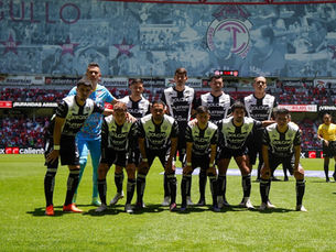 LOS RAYOS DEL NECAXA RESCATAN UN PUNTO DE LA DIFICIL ADUANA TOLUQUEÑA.