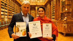 Vítězná hruškovice williams od palírny Karl LIQ byla vydražena za 15 000 korun ve prospěch nákupu sanitky.