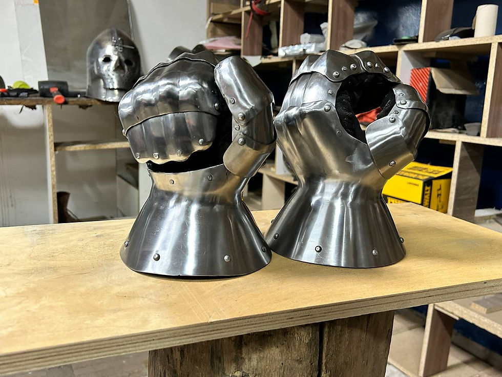 Thumbnail: Gauntlets "Francis"