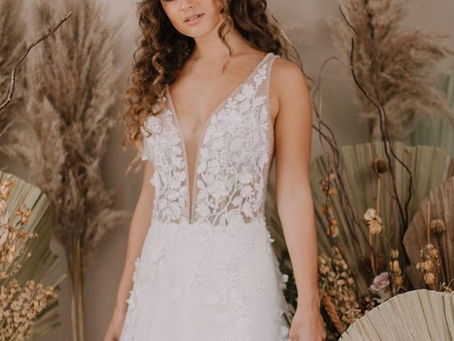 SAY YES TO THE DRESS