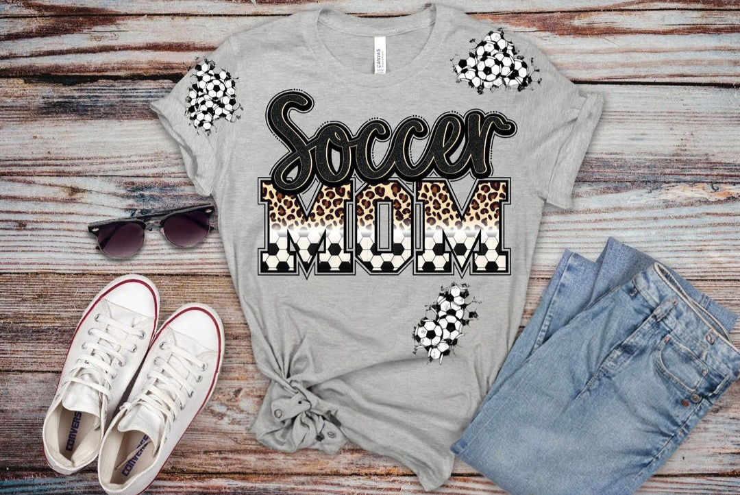 SOCCER MOM