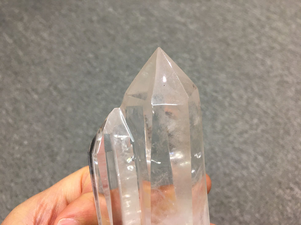 Thumbnail: White Quartz ( Double Point )