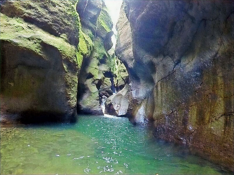 Deep River Gorges