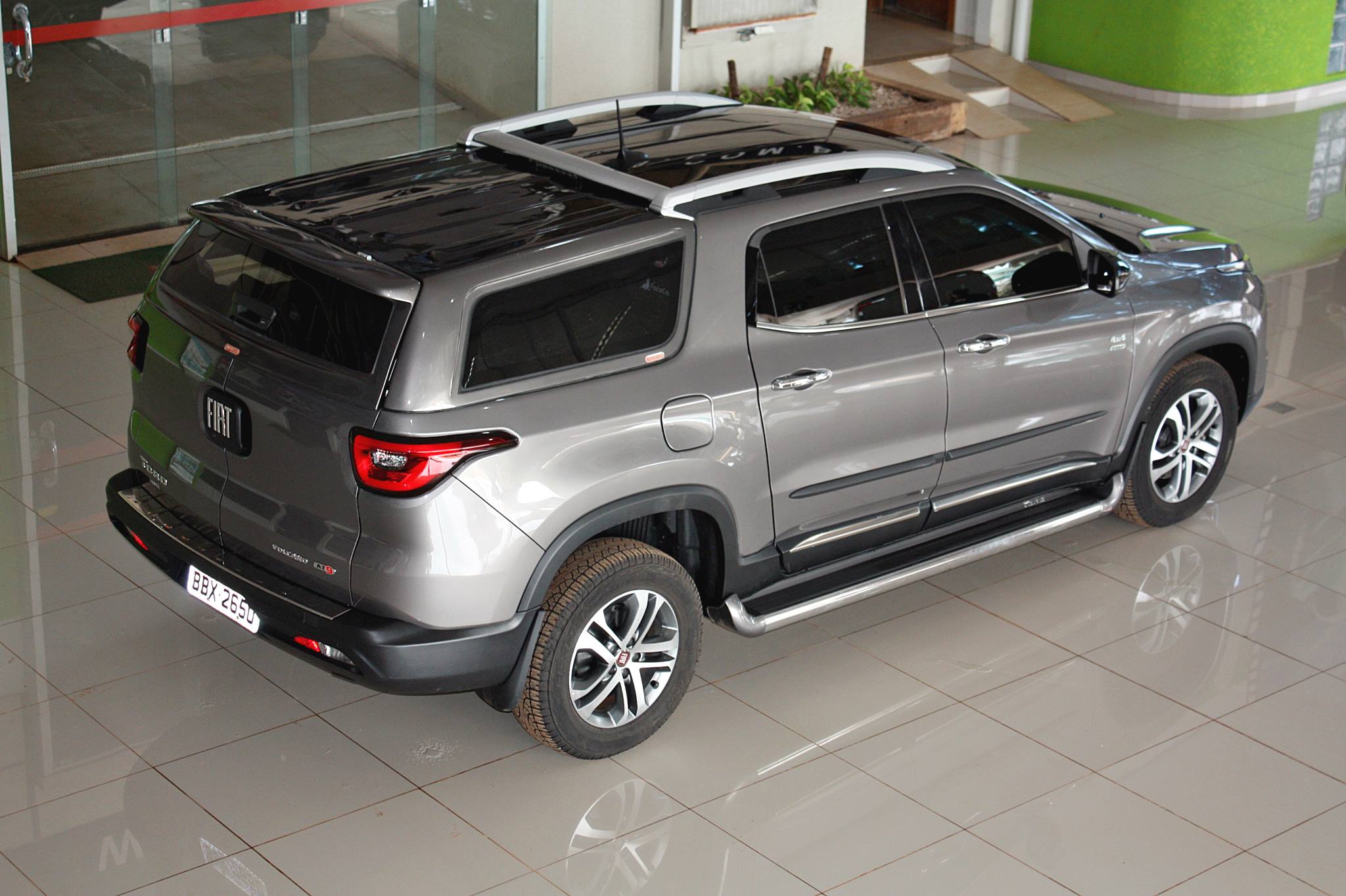 Capotas de Fibra para Fiat Toro