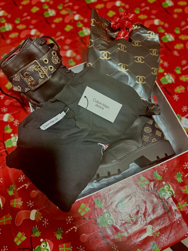 XMAS BOX Guess CK