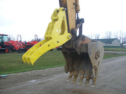 Deere 160LC Excavator Thumb